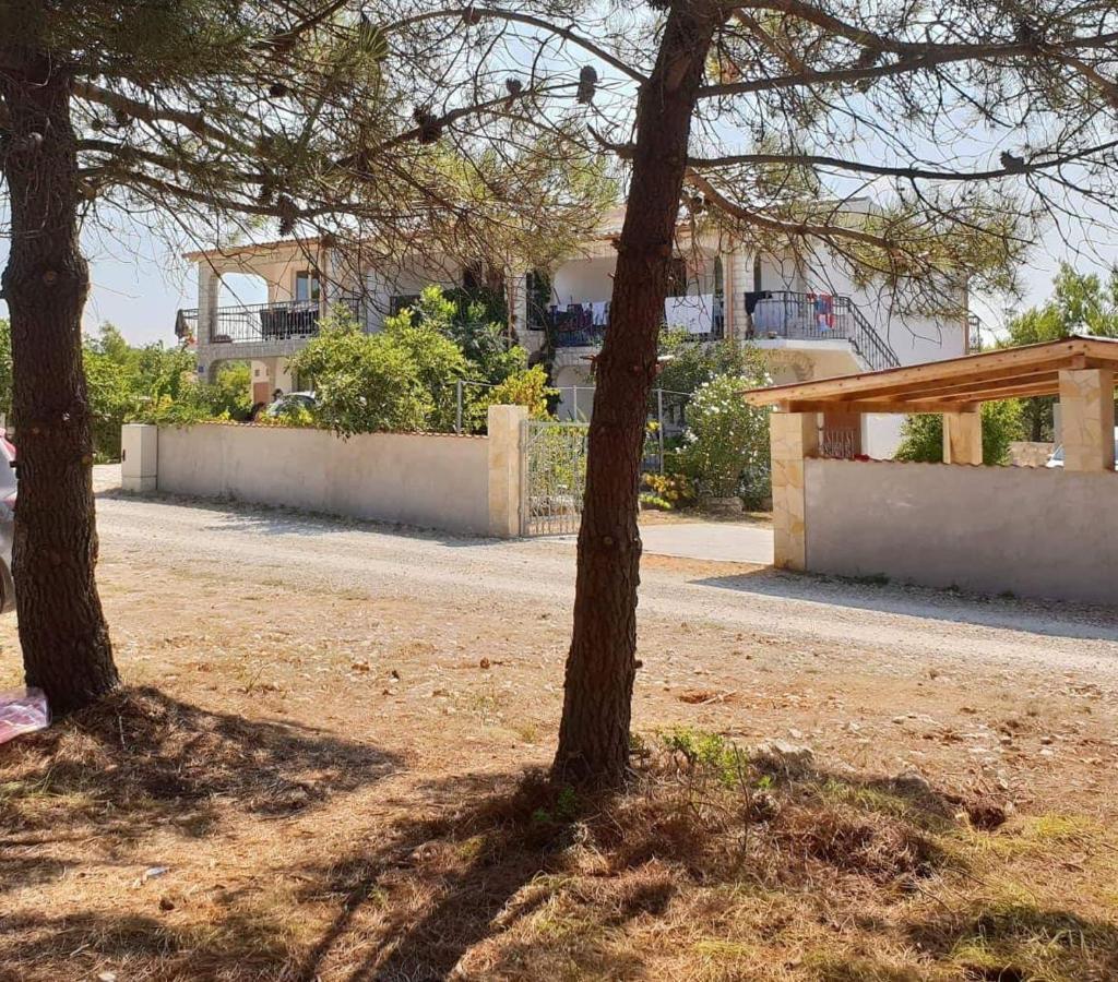 Apartmani Samanta ויר מראה חיצוני תמונה
